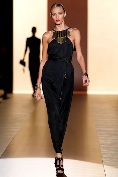 Look 38